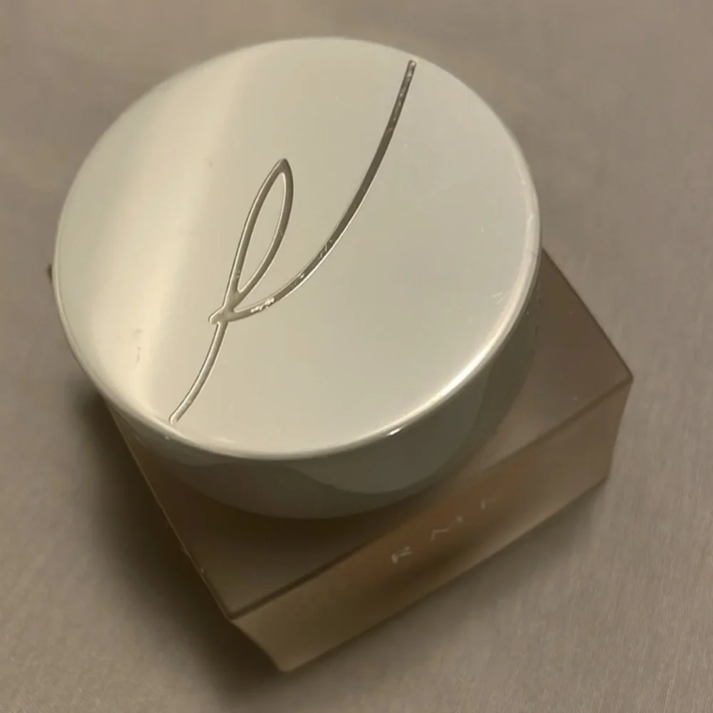 Japan RMK Creamy Foundation EX 201